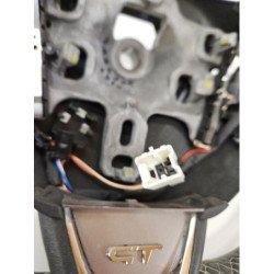 Volant Renault Clio 4 Phase 1 (3)