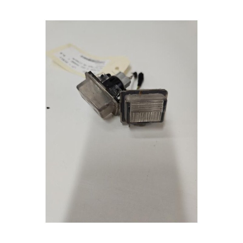 Eclairage De Plaque Mercedes Classe S 221 Phase 1 (1)