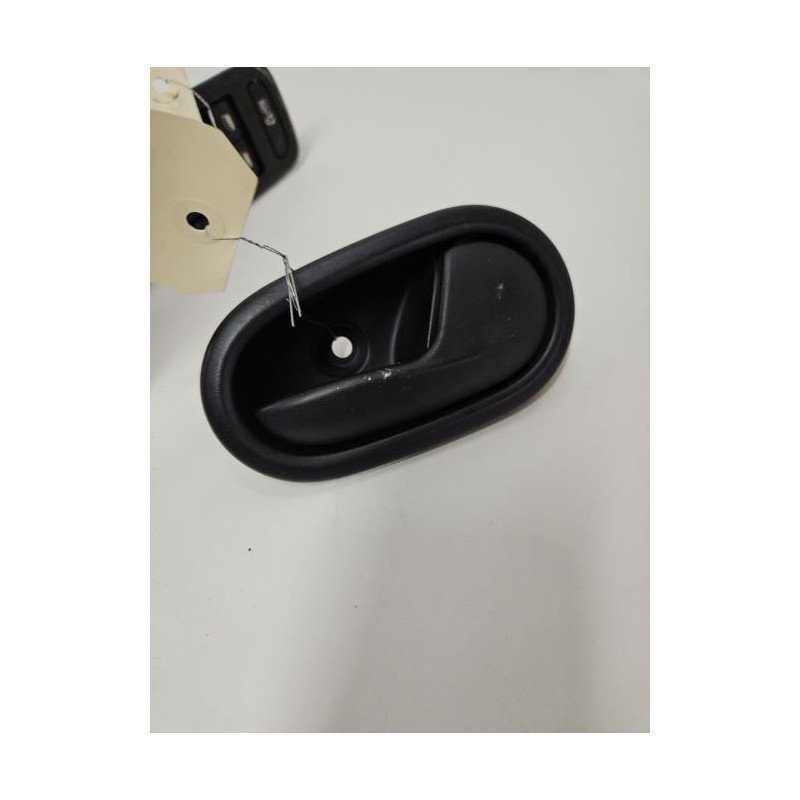 Poignee Interieur Avant Droit Dacia Sandero 2 Phase 1 (1)