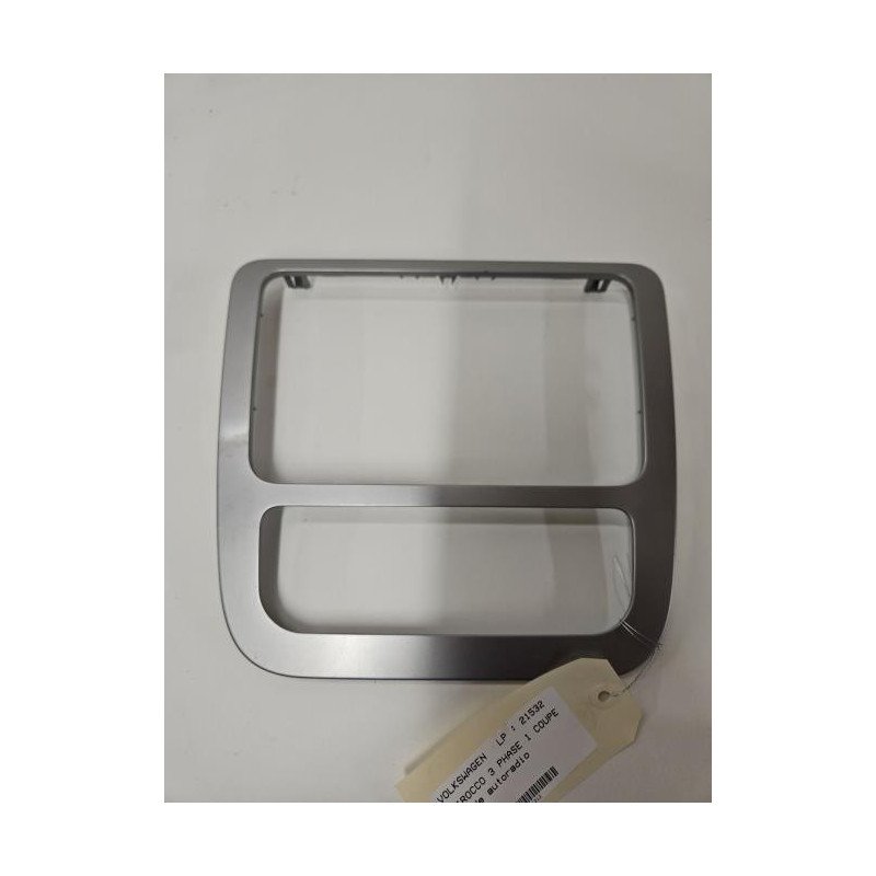 Facade Autoradio Volkswagen Scirocco 3 Phase 1 Coupe (1)