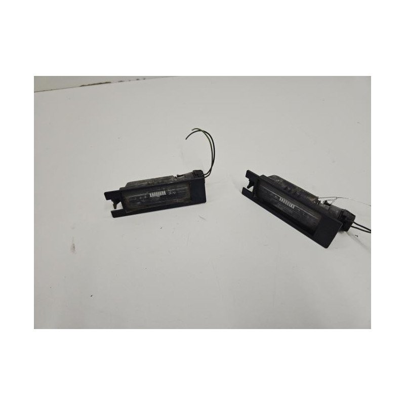 Eclairage De Plaque Opel Insignia 1 Phase 1 (1)