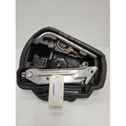 Cric (ensemble Depannage) Volkswagen Golf 4 (1)