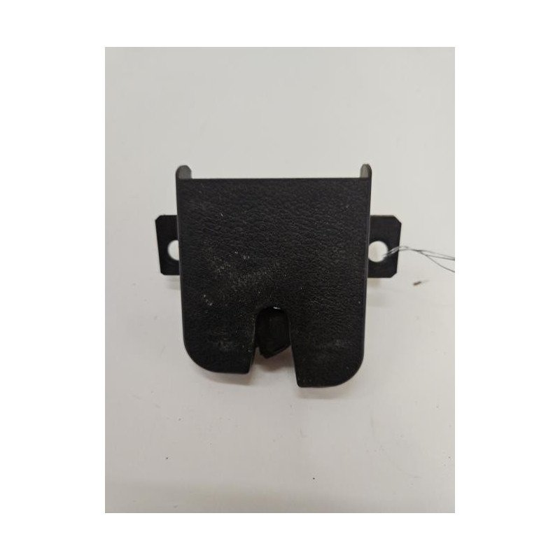 Serrure De Coffre Volkswagen Golf 4 (1)