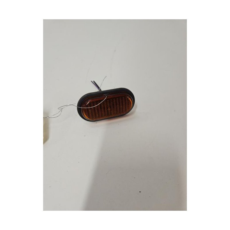 Repetiteur Clignotant Avant Gauche (feux) Opel Movano A Phase 1 (1)