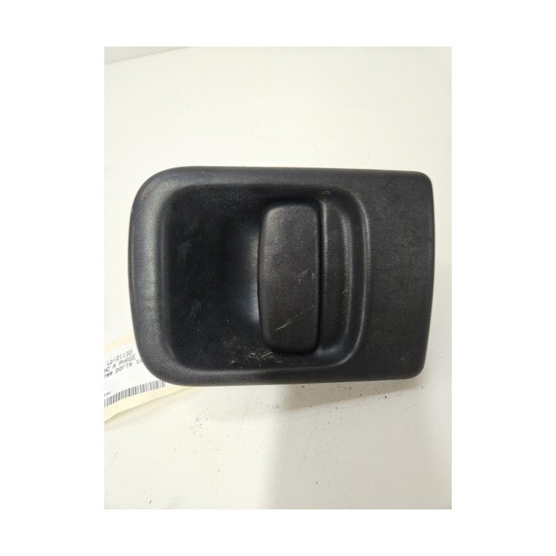 Poignee Porte Coffre Droit Opel Movano A Phase 1 (1)