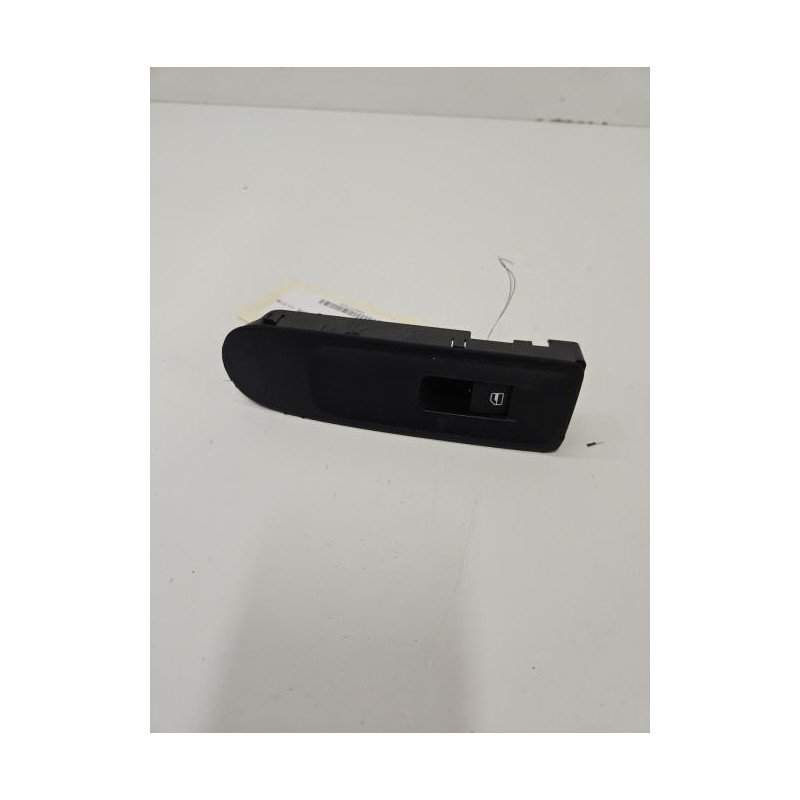 Interrupteur De Leve Vitre Avant Droit Volkswagen Golf 6 (1)