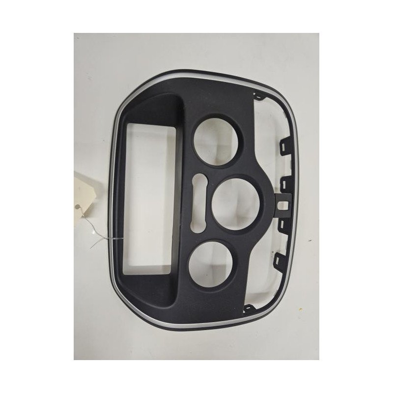 Facade Autoradio Renault Kangoo 2 Phase 2 (1)
