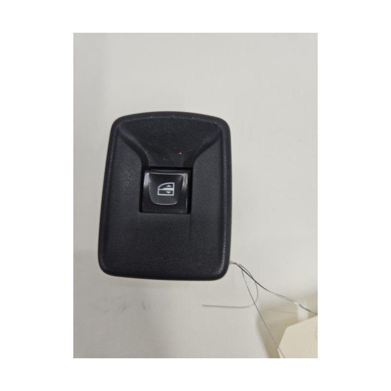 Interrupteur De Leve Vitre Avant Droit Renault Kangoo 2 Phase 2 (1)