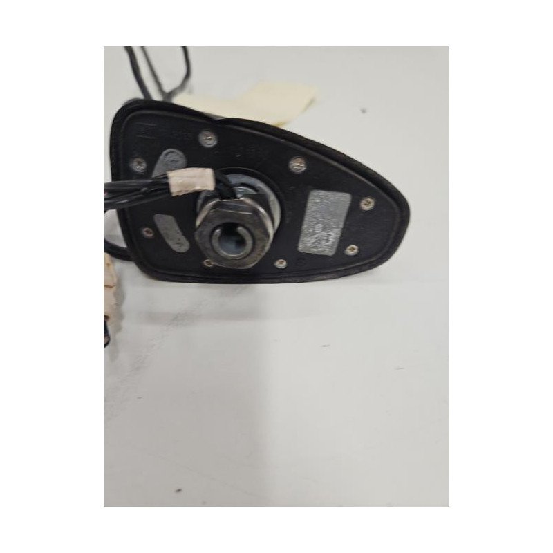 Antenne Renault Clio 3 Phase 2 (1)
