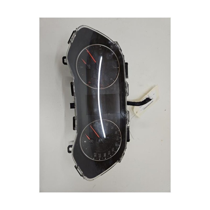 Compteur Renault Clio 5 (1)