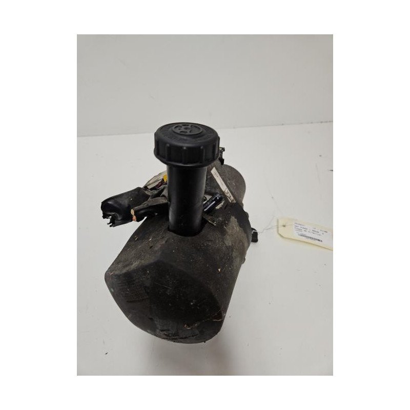 Pompe De Direction Peugeot 407 Phase 1 Break (1)