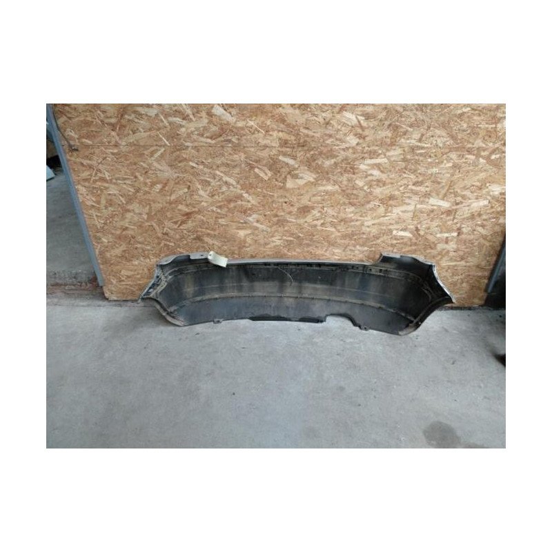 Pare Choc Arriere Volkswagen Polo 4 Phase 1 (1)