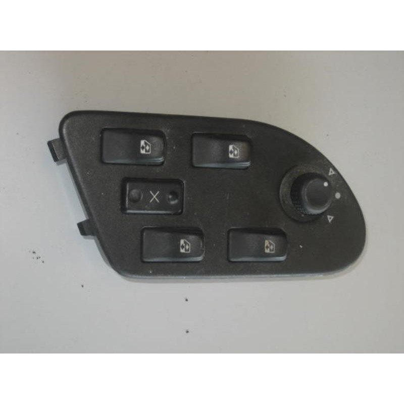 Interrupteur De Leve Vitre Avant Gauche Renault Safrane Phase 2 (1)