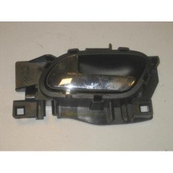 Poignee Interieur Arriere Gauche Peugeot 207 Phase 1 Break (1)