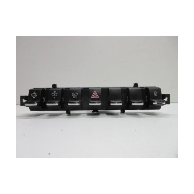 Bouton De Warning Peugeot 3008 1 Phase 1 (1)