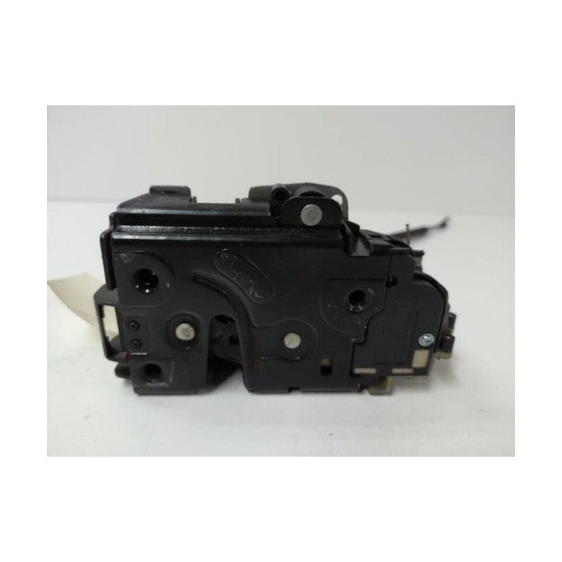 Serrure Avant Gauche Volkswagen Bora (1)