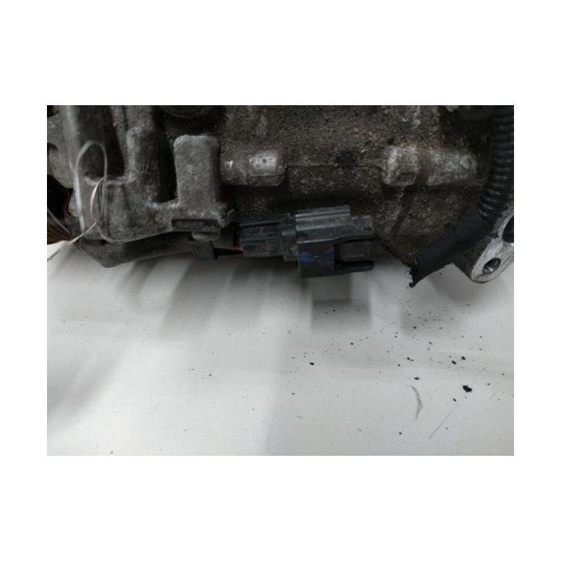 Compresseur Clim Fiat Talento (1)