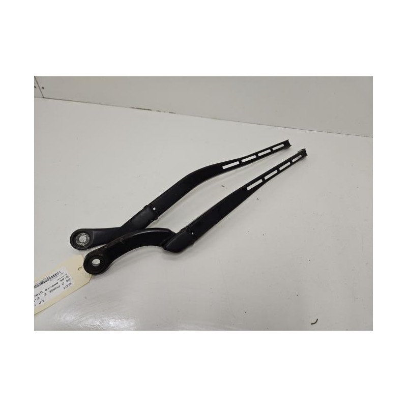 Bras Essuie Glace Avant Audi A4 2 Phase 2 (1)