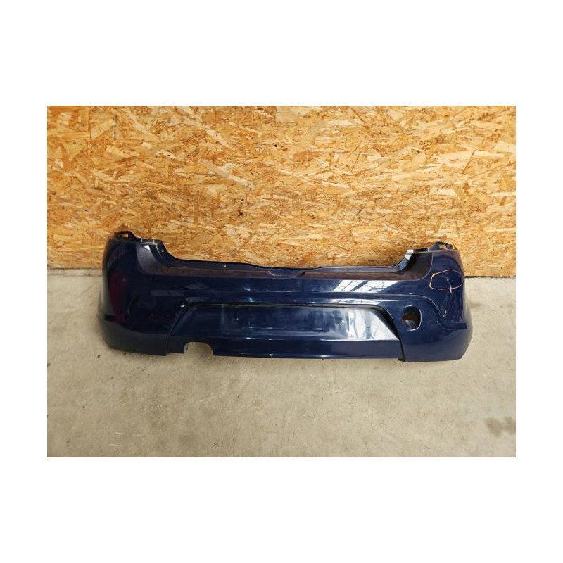 Pare Choc Arriere Dacia Sandero 1 (1)
