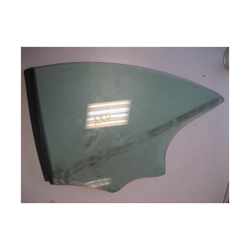 Vitre Arriere Gauche Peugeot 307 Phase 2 Cabriolet (1)