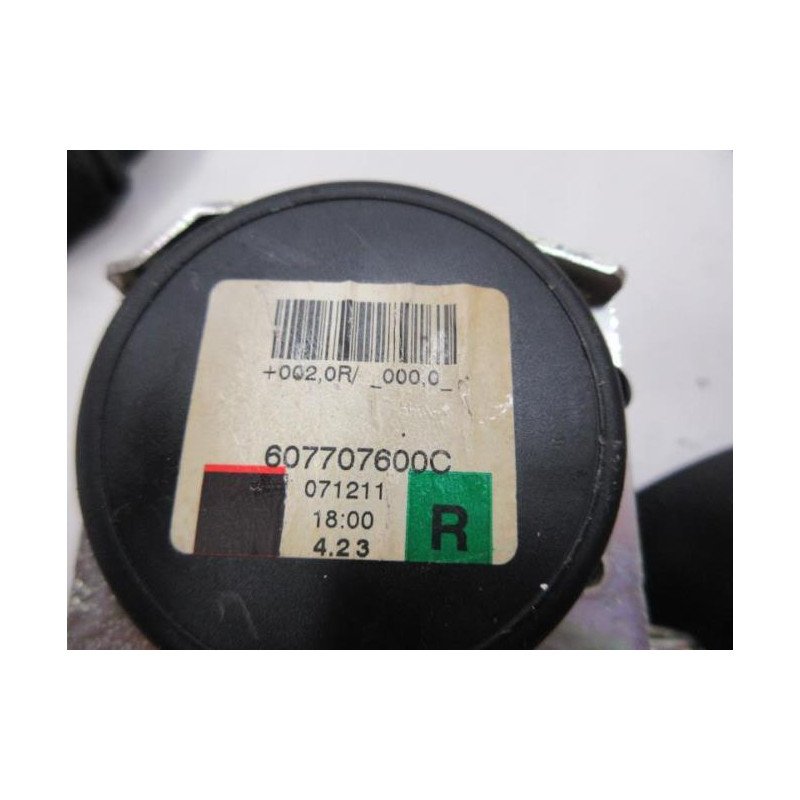 Ceinture Avant Droit Opel Corsa D Phase 1 (1)