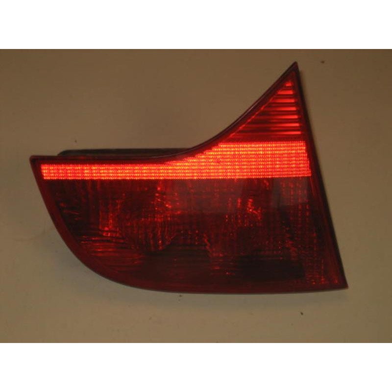 Feu Arriere Secondaire Gauche (feux) Audi A4 2 Avant Phase 2 Break (1)