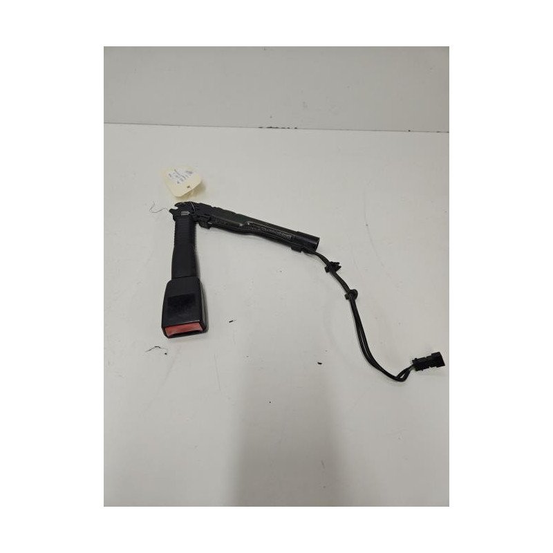 Pretensionneur De Ceinture Avant Droit Bmw Serie 1 E87 Phase 1 (1)
