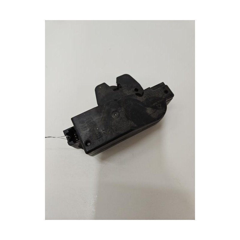 Serrure De Coffre Citroen C4 1 Phase 1 (1)