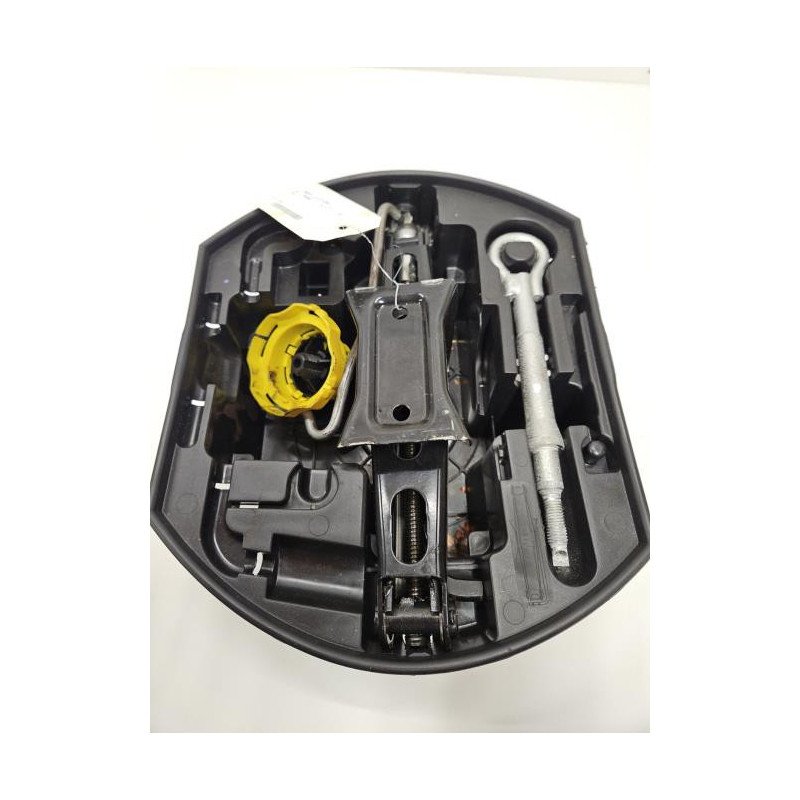 Cric (ensemble Depannage) Citroen C4 2 Phase 1 (1)