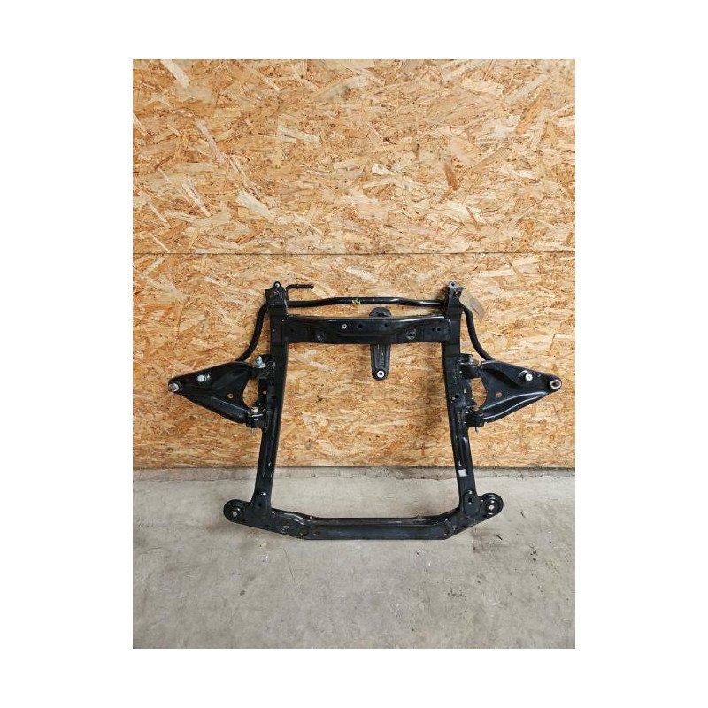 Berceau Avant Dacia Sandero 1 (1)