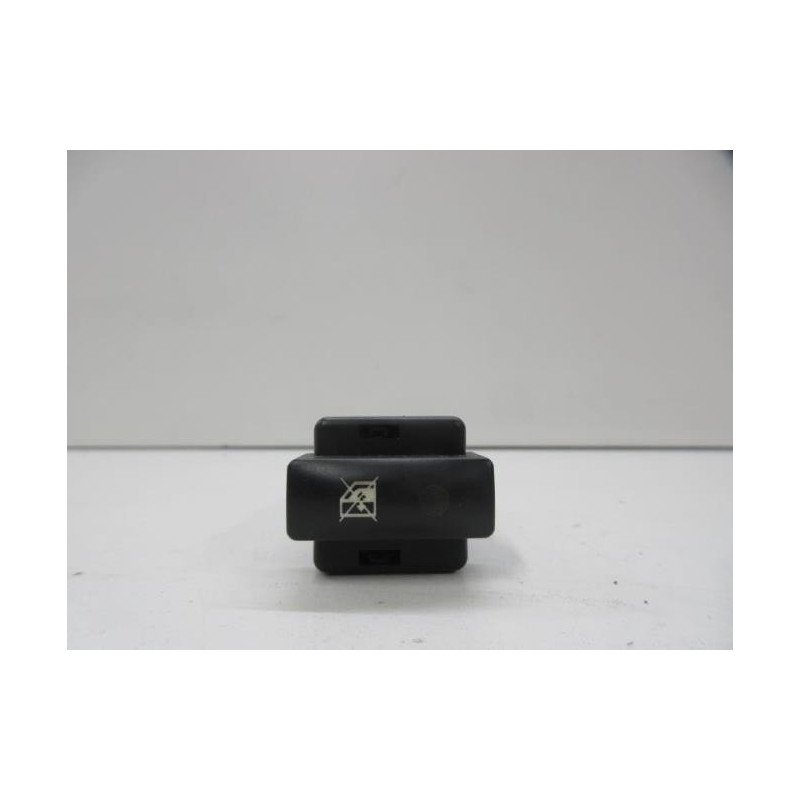 Bouton/interrupteur Citroen Xsara Phase 2 (1)