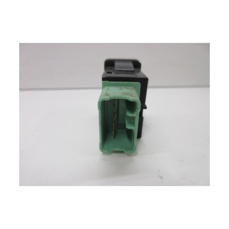 Bouton/interrupteur Suzuki Swift 3 (1)