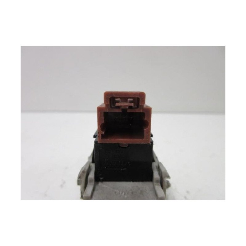 Bouton/interrupteur Citroen Xsara Picasso Phase 1 (1)