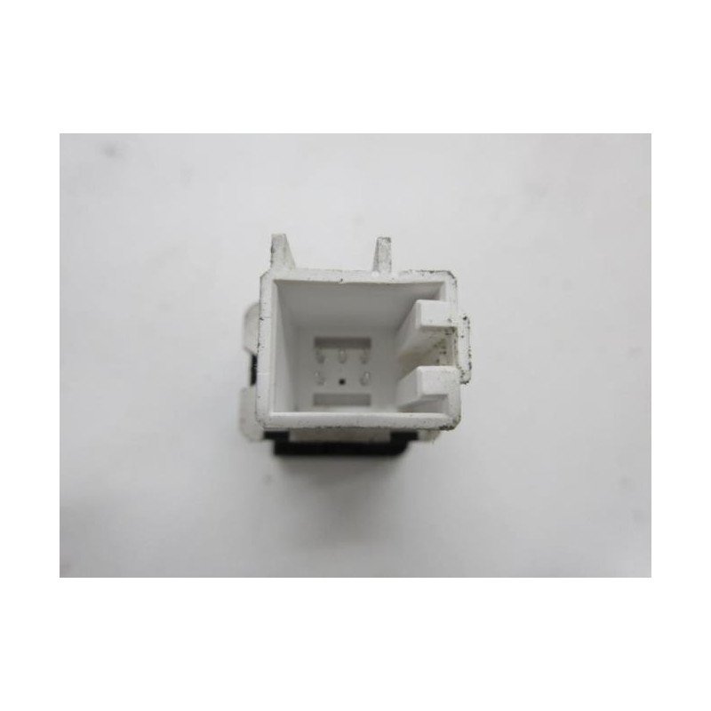 Bouton/interrupteur Volkswagen Golf 5 (1)