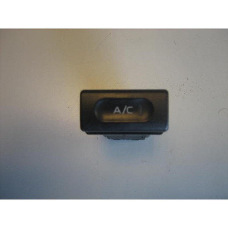 Bouton/interrupteur Rover 45 Phase 1 (1)