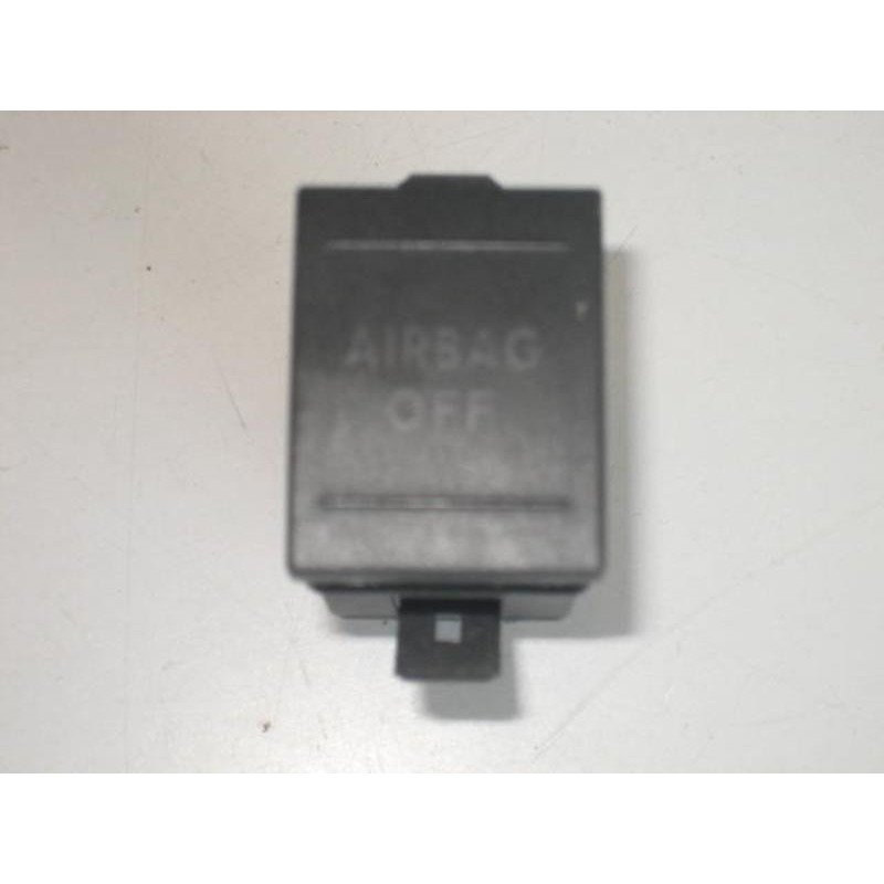 Bouton/interrupteur Volkswagen Polo 4 Phase 1 (1)