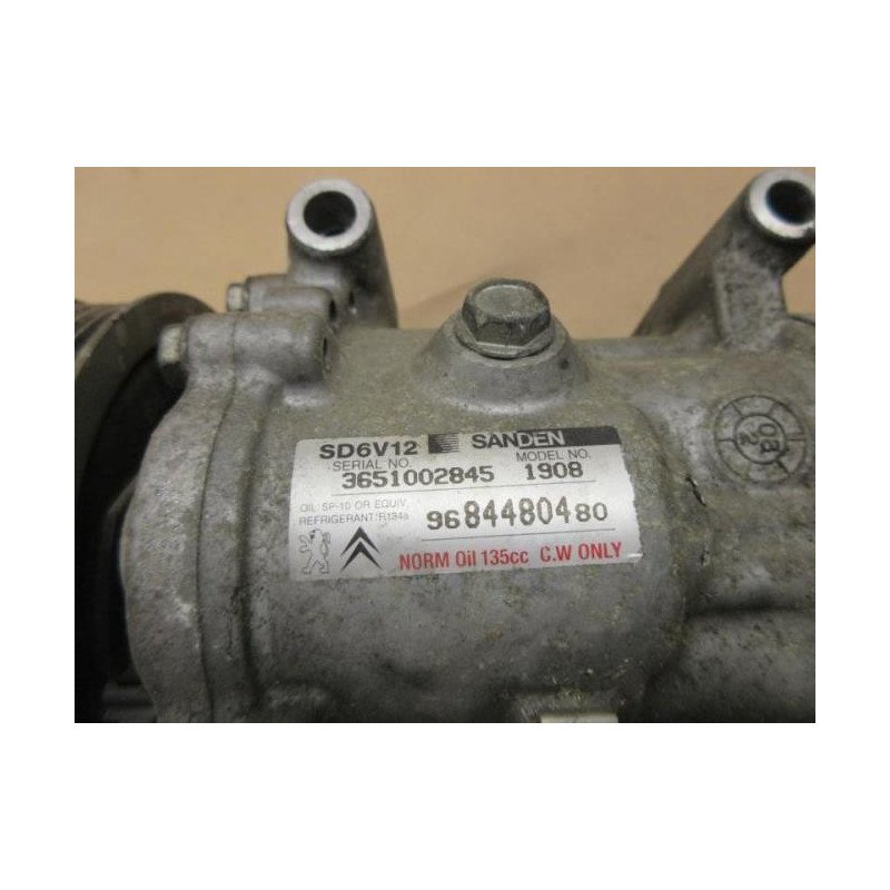 Compresseur Clim Citroen C2 Phase 1 (1)