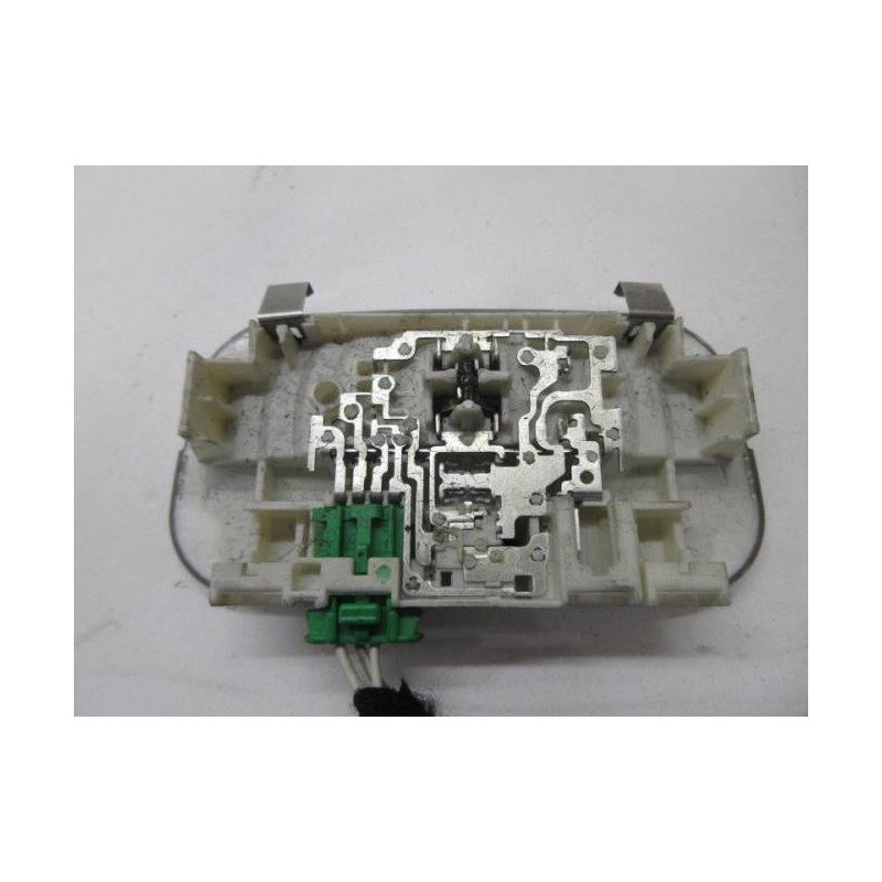 Eclairage De Plafonnier Peugeot 207 Phase 1 Break (1)