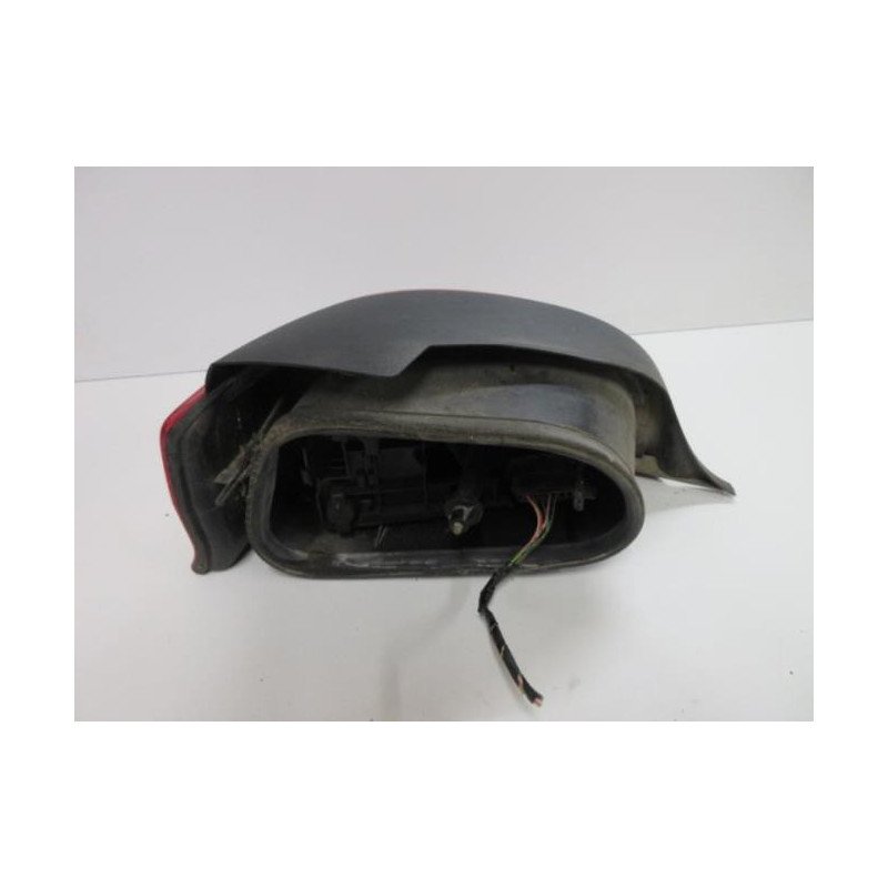 Feu Arriere Principal Droit (feux) Citroen Saxo Phase 2 (1)