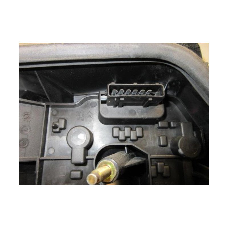 Feu Arriere Principal Droit (feux) Citroen Xsara Phase 2 (1)