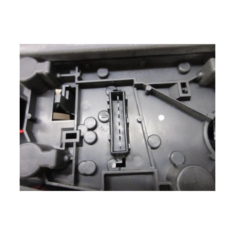 Feu Arriere Principal Droit (feux) Peugeot 306 Phase 2 (1)