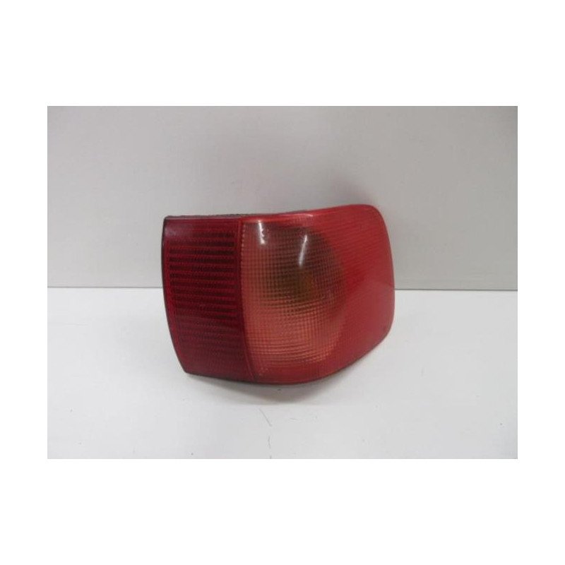 Feu Arriere Principal Droit (feux) Audi 80 3 Phase 2 (1)