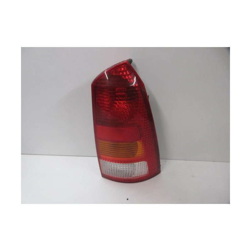 Feu Arriere Principal Droit (feux) Ford Focus 1 Break (1)