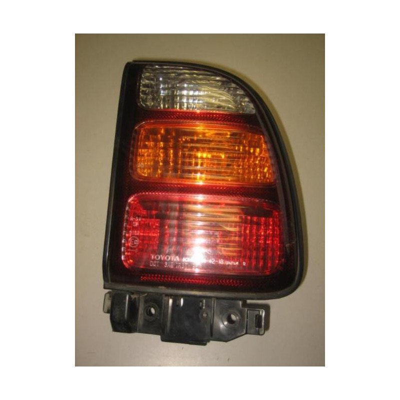 Feu Arriere Principal Droit (feux) Toyota Rav4 1 Phase 2 (1)