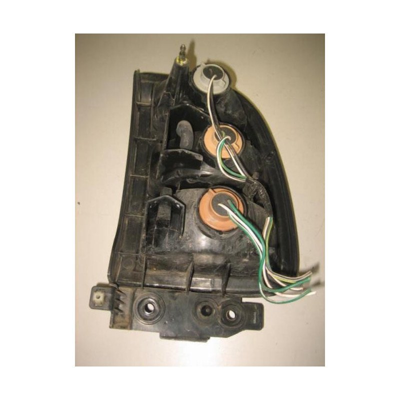 Feu Arriere Principal Gauche (feux) Toyota Rav4 1 Phase 2 (1)