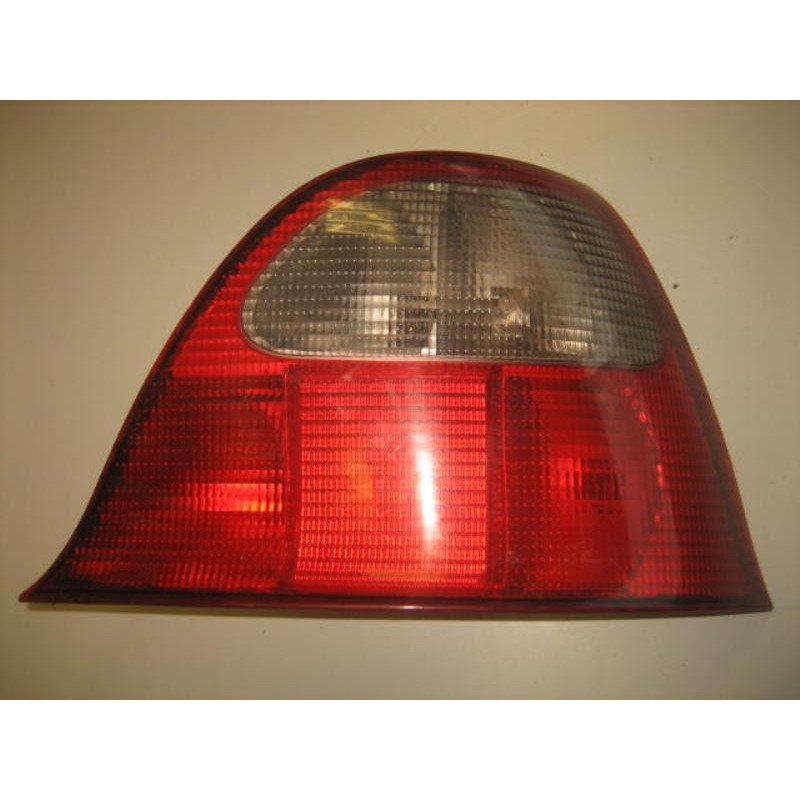 Feu Arriere Principal Droit (feux) Rover 200 2 (1)