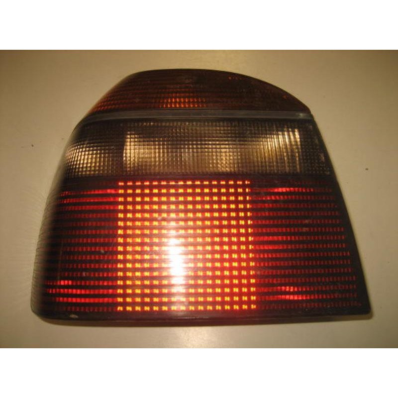 Feu Arriere Principal Gauche (feux) Volkswagen Golf 3 (1)