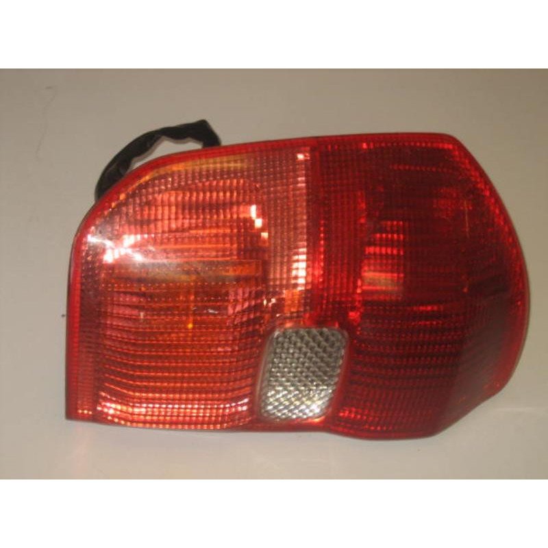 Feu Arriere Principal Gauche (feux) Toyota Rav4 2 Phase 1 (1)