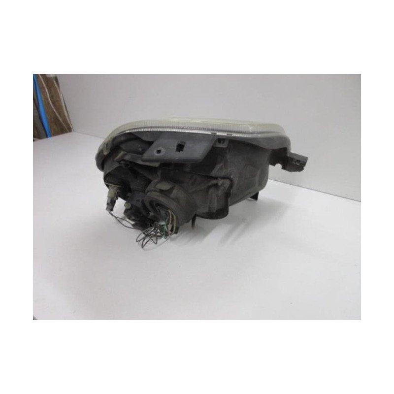 Optique Avant Principal Gauche (feux)(phare) Renault Clio 2 Phase 1 (1)