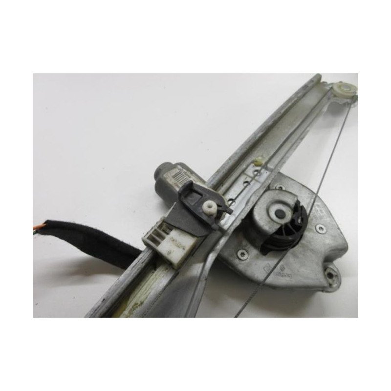 Leve Vitre Electrique Arriere Droit Renault Clio 3 Phase 1 Break (1)